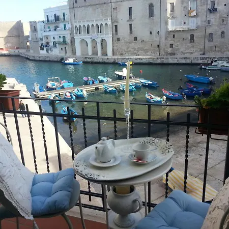 Palazzo Venezia - Luxury Holiday Rooms-3